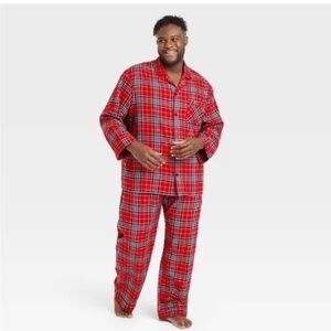 Wondershop Men’s Plaid Flannel Holiday Matching Family Pajama Set Red